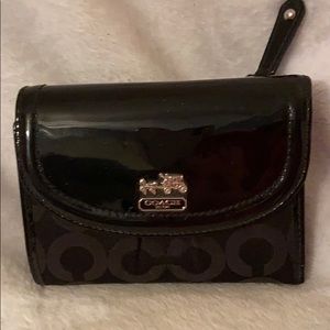 Authentic Signature Coach wallet